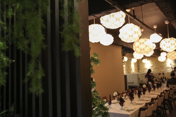 Asian Palace fusion restaurant dining room — photo 13