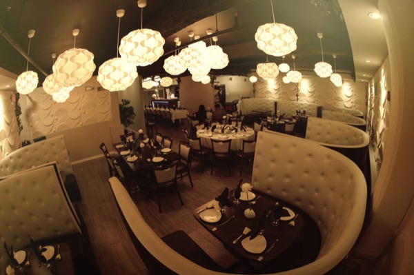 Asian Palace fusion restaurant dining room — photo 3