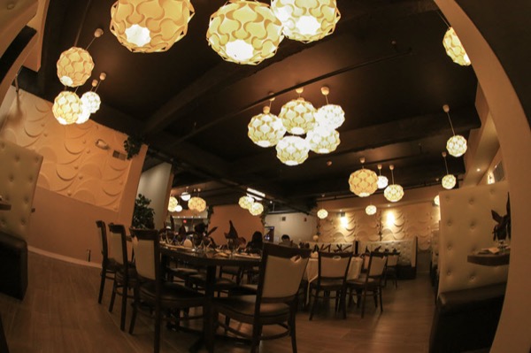 Asian Palace fusion restaurant dining room — photo 2