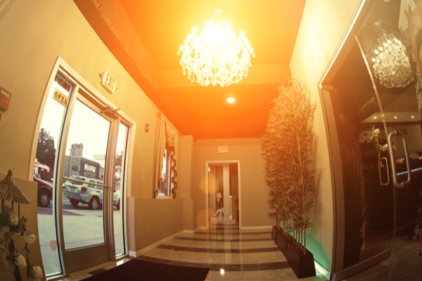 Asian Palace fusion restaurant dining room — photo 1